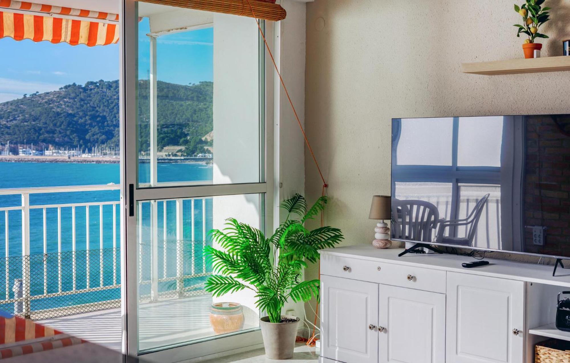 2 Bedroom Gorgeous Apartment In Oropesa Del Mar Luaran gambar
