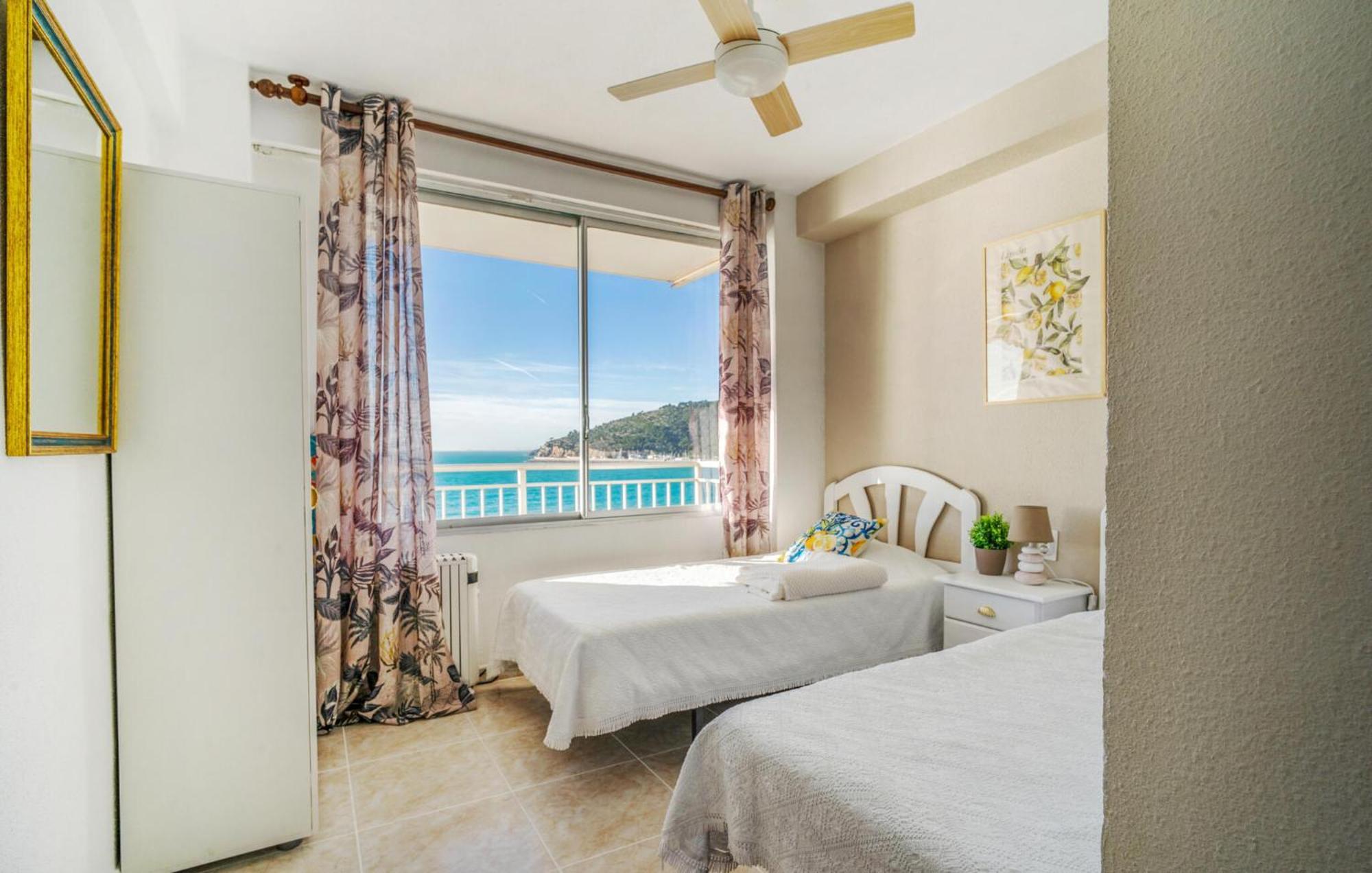 2 Bedroom Gorgeous Apartment In Oropesa Del Mar Luaran gambar